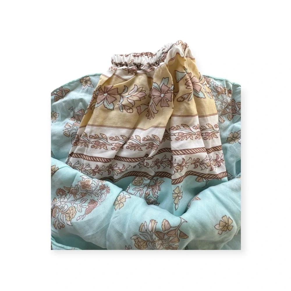 AURA maxi dress blue cream chic floral pastels - Picture 10 of 13